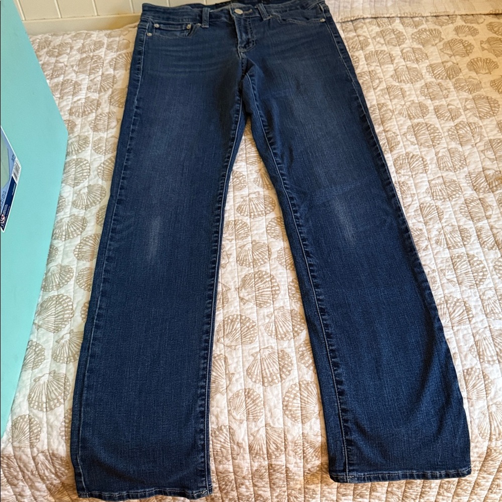 Lucky Brand Women's Straight Leg Jeans in Dark Blue Denim - Picture 4 of 5